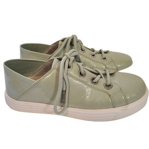 Earth 8 Rosewood Cedarwood Leather Comfort Sneakers Collapsible Heel Seafoam
